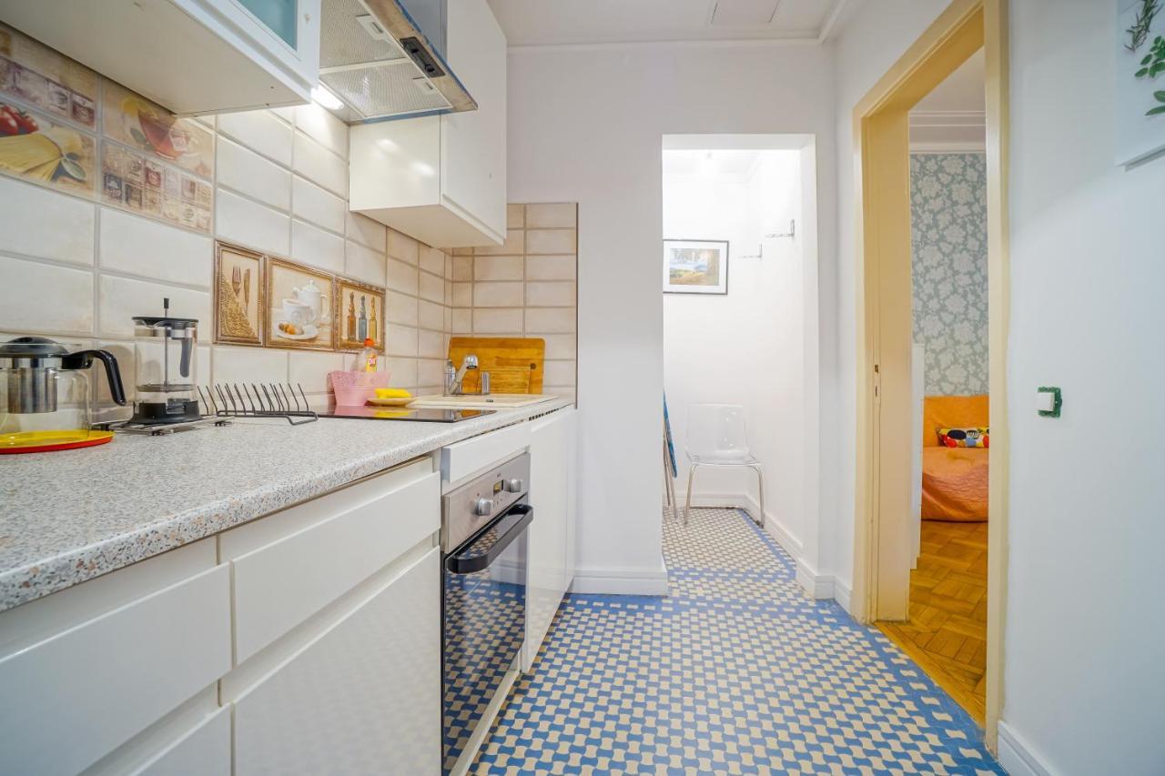 Victoriei Blue Apartment บูคาเรสต์ ภายนอก รูปภาพ