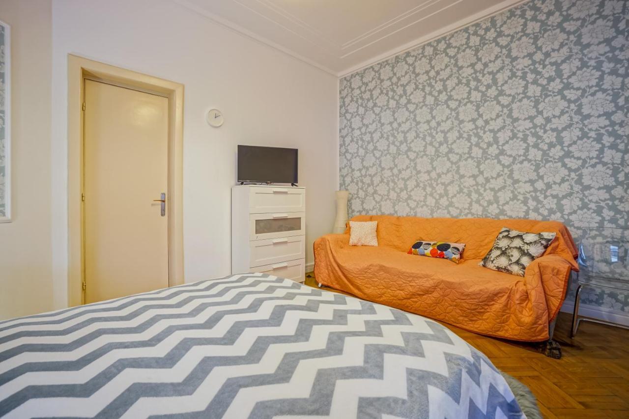 Victoriei Blue Apartment บูคาเรสต์ ภายนอก รูปภาพ